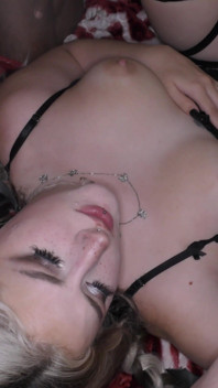 Get Ready to Ewatch a Gangbang From Your Dreams