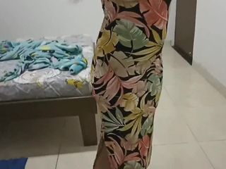 Pikaa6: 18-jährige brünette mit dicken titten in einem hotel in miami...