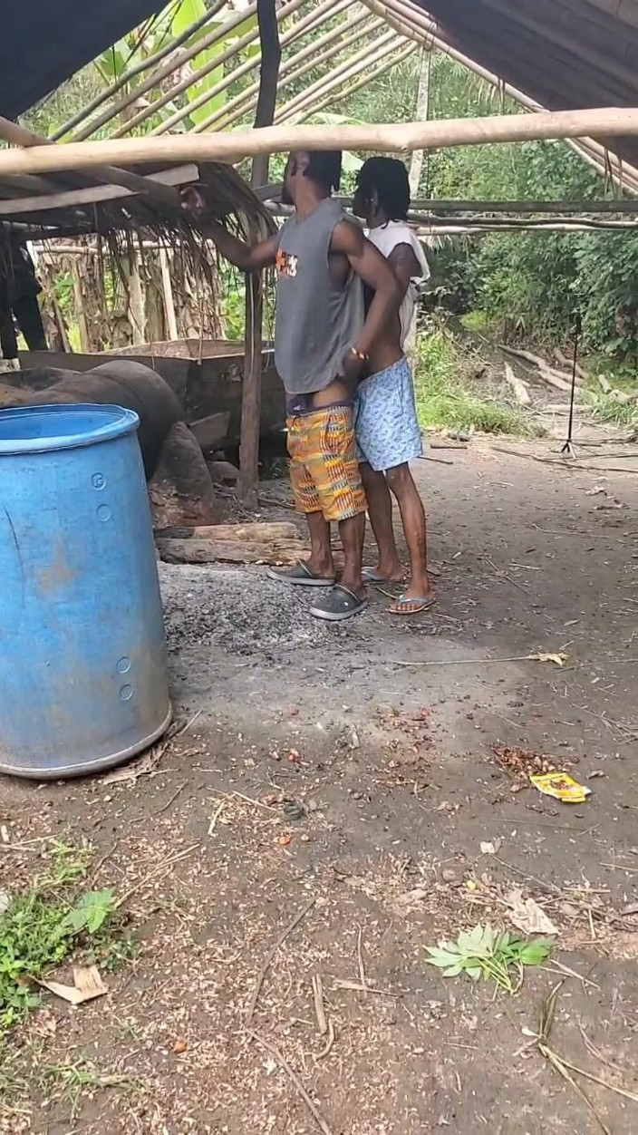 Creamyverseguy2: Tenang dalam Creek