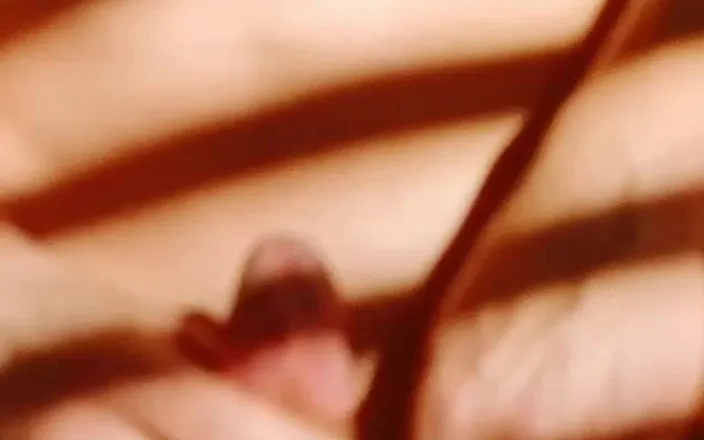 Goldmedal: Masturbate. Foggs horny