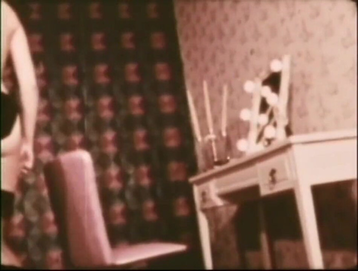 Vintage Usa: Ein großer harter schwanz für eine brünette schlampe