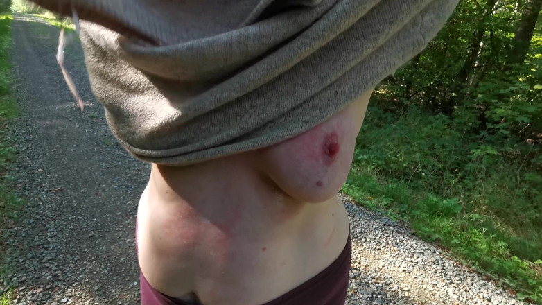 Bouncy Tits Action: Svårast tuttar