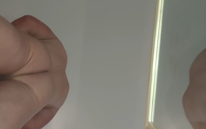 Everyones: Îmi îmbracă găurile