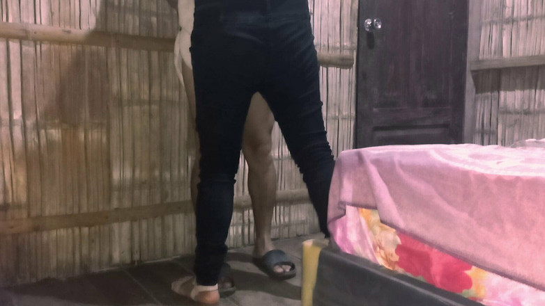 Martin13: Šukání v pokoji mého nevlastního otce ...