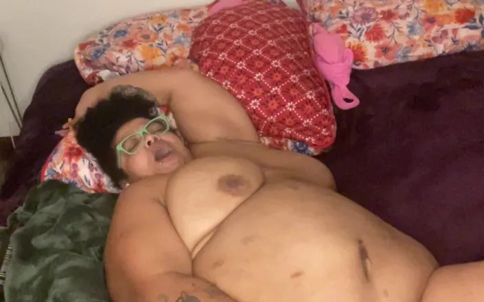 CharlieHaaze: Fuckin on Cam the First Time Got Me so Hott