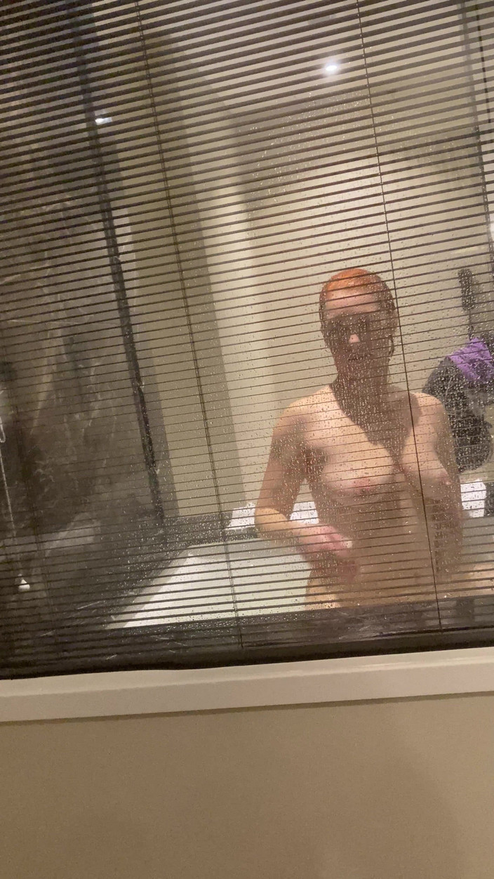 Hairy couple: Unsichtbare kamera im Hotel-Badezimmer, beobachten Sie die schwangere rothaarige Frau...