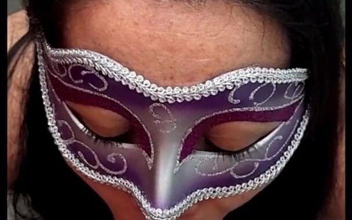 LartCouple: Beni emiyor ve ağzına boşaltıyorum