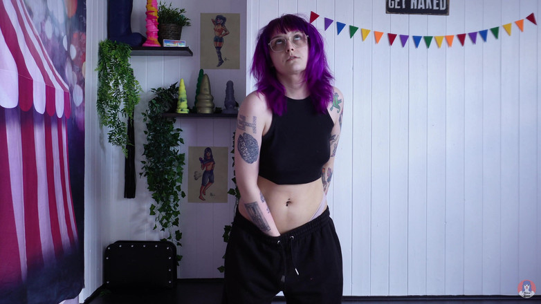 Alice Bean: Trashy panty ruiken