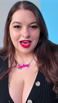 Cheating with Secretary's Red Lips