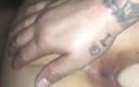 Big booty PAWG MILF wife amateur homemade videos: La figa della moglie pawg allungata da una manica mostruosa...