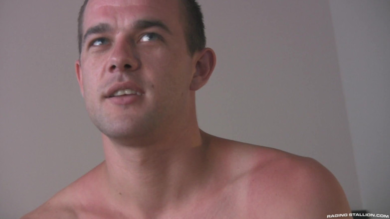 Raging Stallion: Hf2 sexo selvagem