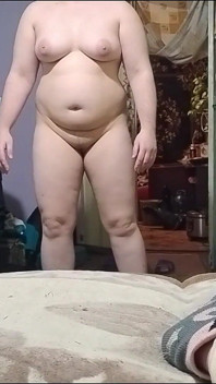 Si Avventò Sul Mio Cazzo Mentre La Filmavo Mentre Faceva Esercizi.
