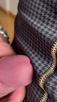 Strofino Il Mio Pene Non Circonciso Contro Il Pene Di Un Trance in Calze