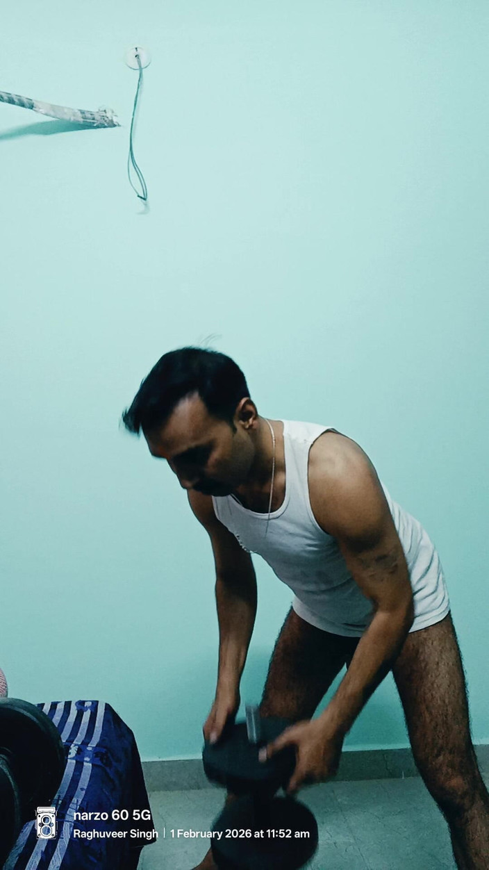 Rajasthani-old-lover: Desi muž