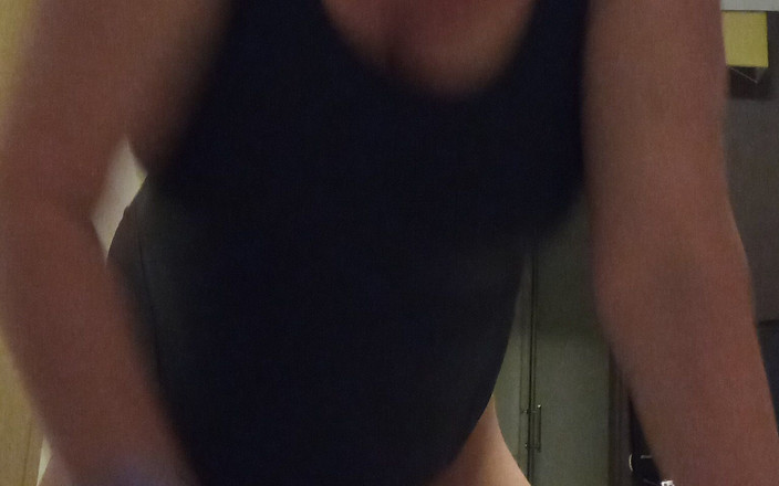 Susanmature: あなたのパーソナルアシスタント un 仕事