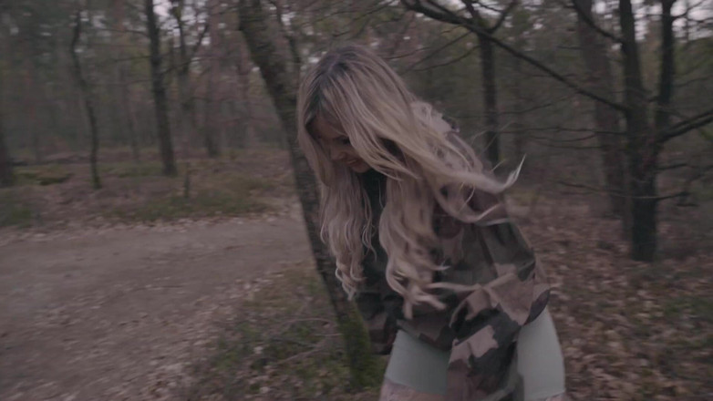 Petite Asian hefburg: Petak umpet tentara Asia berburu bimbo bbc