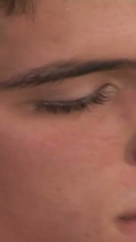จ๊อคกล้ามแชร์เย็ดหมู่สามคนสุดฮอตด้วยความหลงใหล