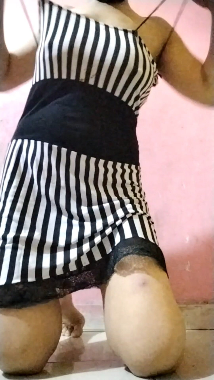 Samira Al-Shamiyah Adel: Tournage vidéo maison