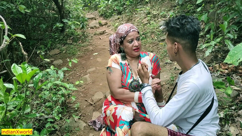 IndianXworld Premium: Indyjski gorący seks webseries XXX! Desi Plemienna dziewczyna rucha się...