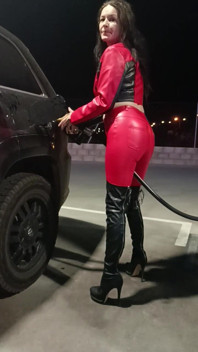 Tanken in Leder Und Boots
