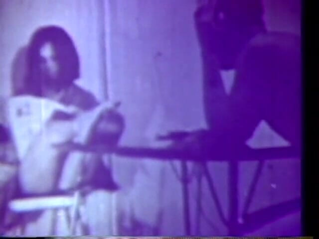 Vintage Usa: Seks w stylu vintage i sperma między nogami (Bez dźwięku, ale...