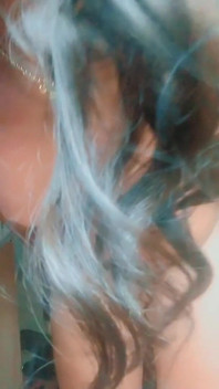 Qeen Transmaram Play with Her Cock and Enjoy the Crempie