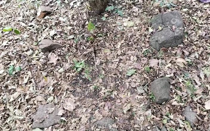 Graju1244: Une villageoise baise si fort avec son demi-frère dans la...