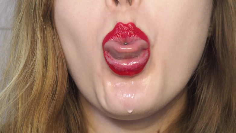 BustyVic: What Would You Do to My Mouth