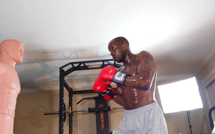 Hallelujah Johnson: Stabilizarea antrenamentului de box este capacitatea corpului de a oferi...
