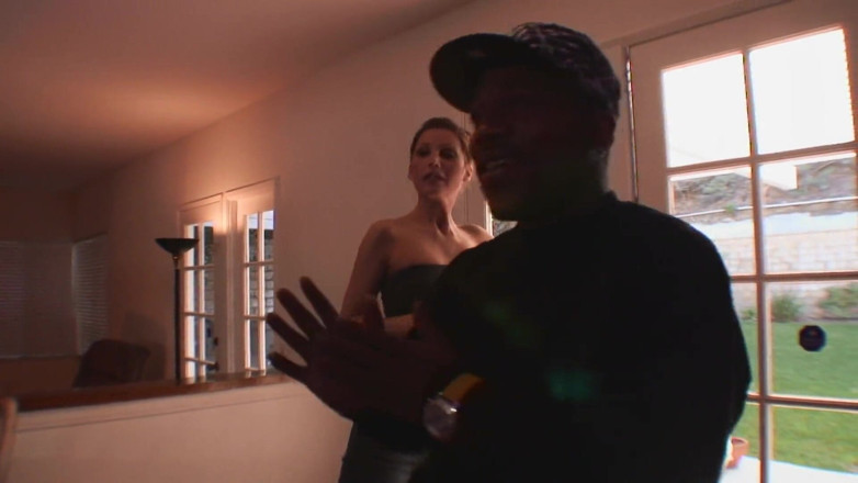 Shorty Mac Girls: Little man with massive dong fucks hot brunette then gives...