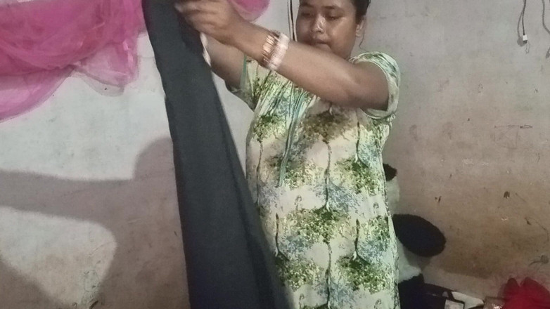 Mridulmadhu: Video gợi cảm của vợ chồng Dshi đầy đủ