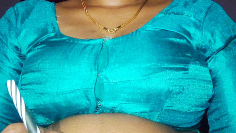 Desi Mohini: Sexy Hot Aunty Seduced Her Boyfriend with Her Boobs
