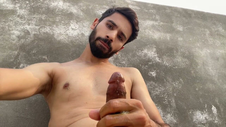 CooperativeDate: หนังโป๊ปากีสถานเลียเท้าบนหลังคา