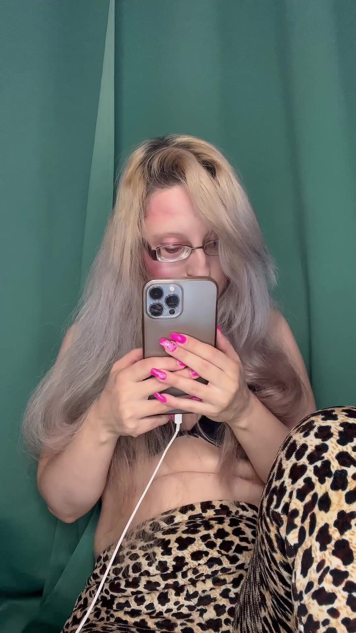 FinDom Goaldigger: Сессия любовной зависимости перед вебкамерой, часть 2