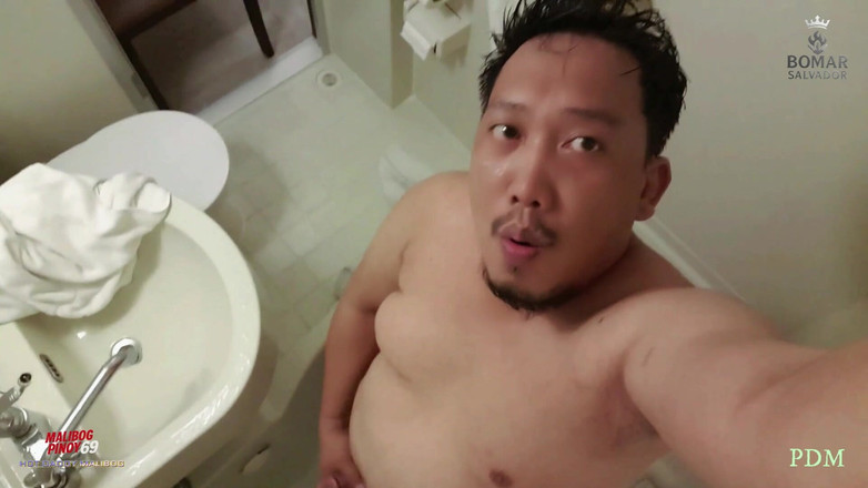 pinoy malibog: Ayah memanas zakar tebalnya