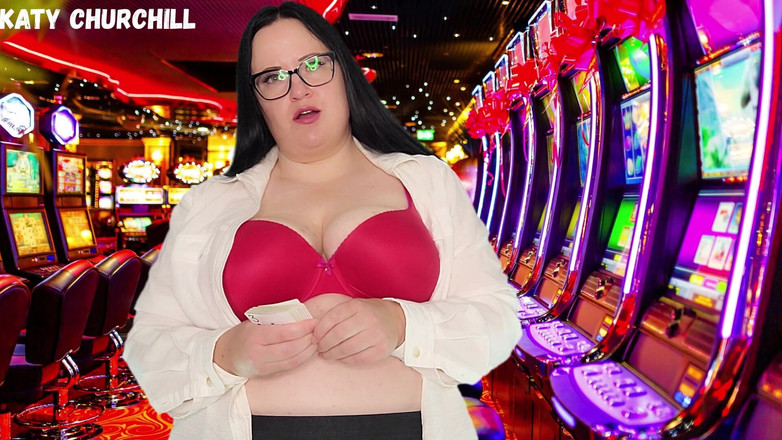Katy Churchill: Un croupier BBW contrôle votre bite pendant un jeu de...