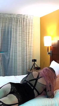 Готесс-сисси Jade Madison глубоко заглатывает хуй - подборка 9