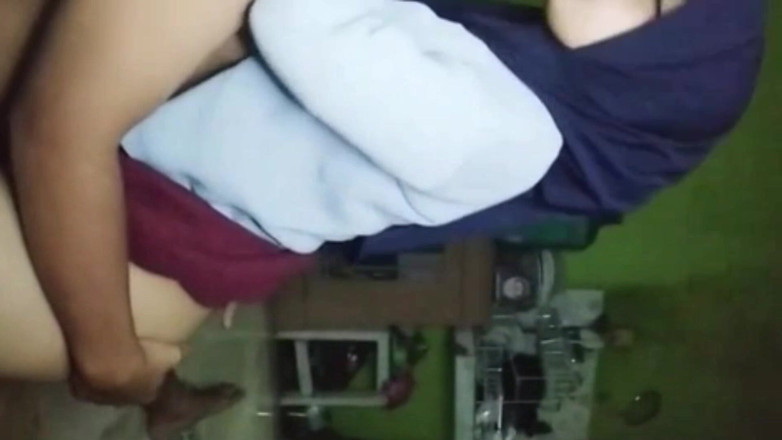 Noah: Başörtülü güzel kadın bunun yerine yeni bir duvak yerine yengesinin...