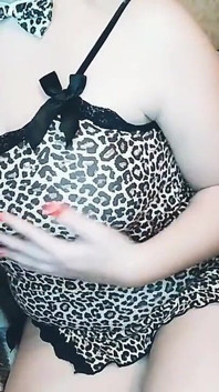 Sexy costume da gattina culo grosso grandi tette