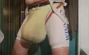 Monster_Meat_: Spandex bulging game