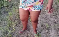 Dikke kont milf met enorme tieten pronken