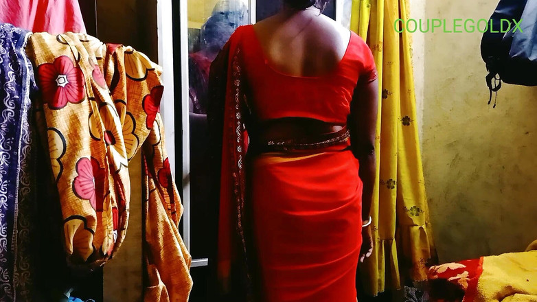 Sexy Komal: Le placard ressemble à Rahul