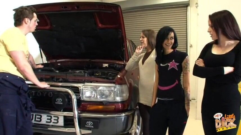 Little Dick Club: 生意気なメカニック