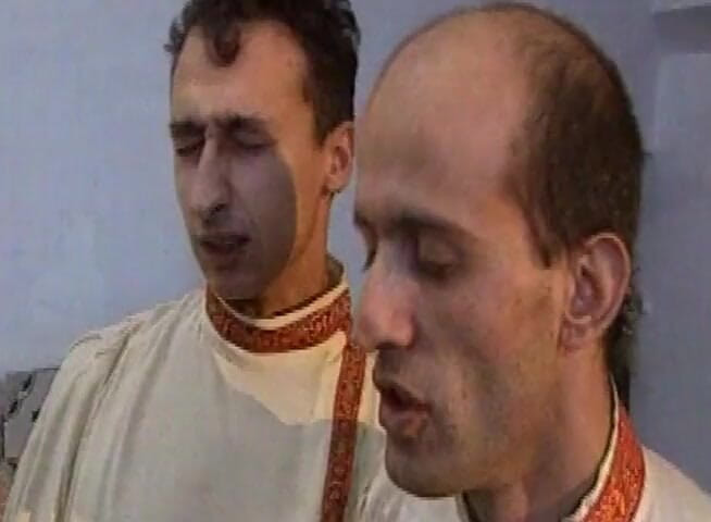 Cock Fest: Блондинку красуню використовували багато чоловіків
