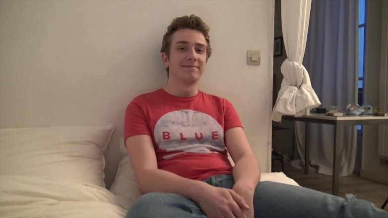 SEX WITH STRAIGHT BOY CURIOUS: Kembar muda dikongkek tanpa kondom oleh Tim