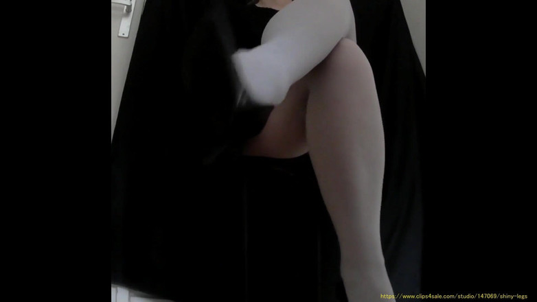 MisS Angel: Ma sec branle des talons noirs sexy en collants 1