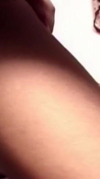 Madura morena MILF toma gruesa polla profunda