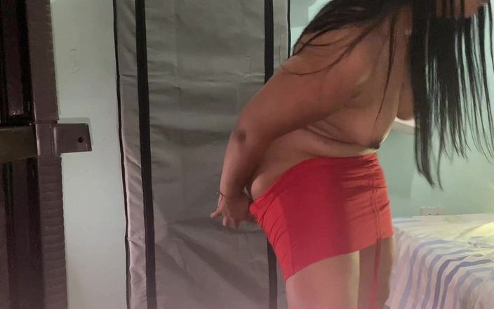 Katrina 4 deluxe: Hot ass bbw wife sends me this video