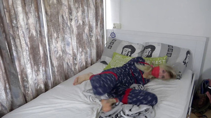 Restricting Ropes: Julie Vega - svazování snění