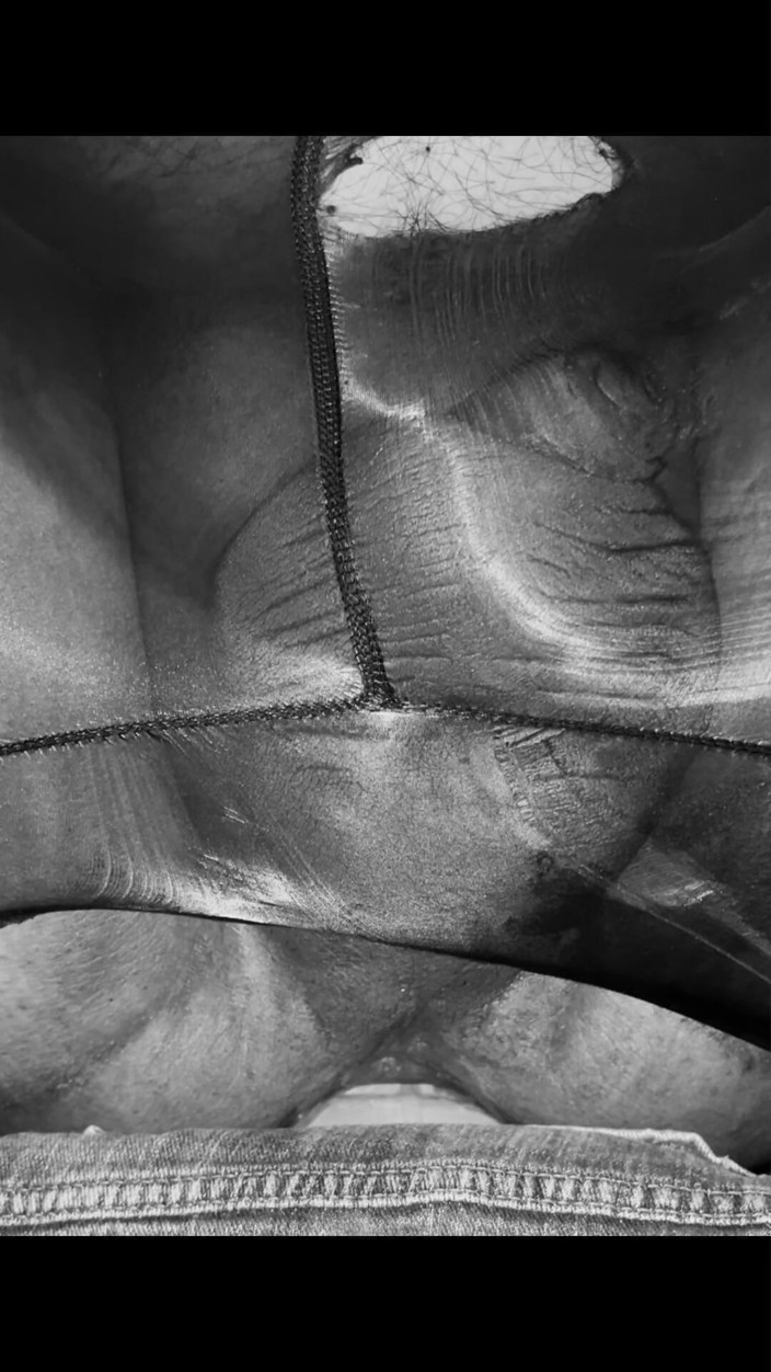 Zerithz: 13 pulgadas de diámetro de plug anal en mi culo
